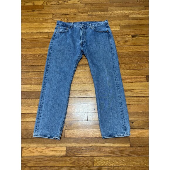 Levi’s 501 Jeans Men’s 38x30 Blue Button Fly Straight Fit Med Wash Denim Pants - Picture 1 of 8